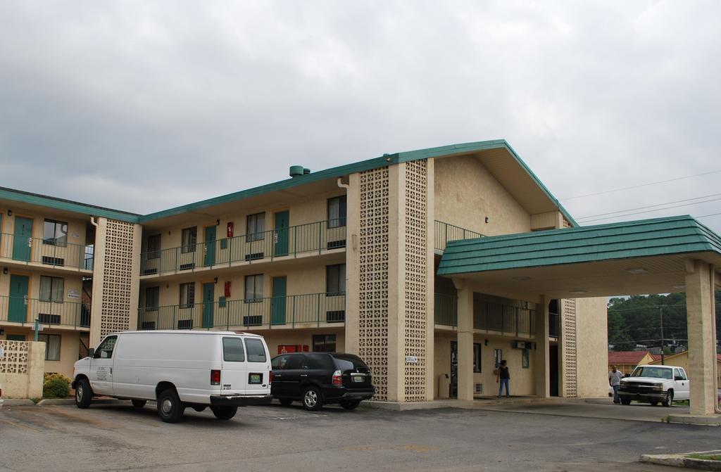 Bama Inn Huntsville Zimmer foto