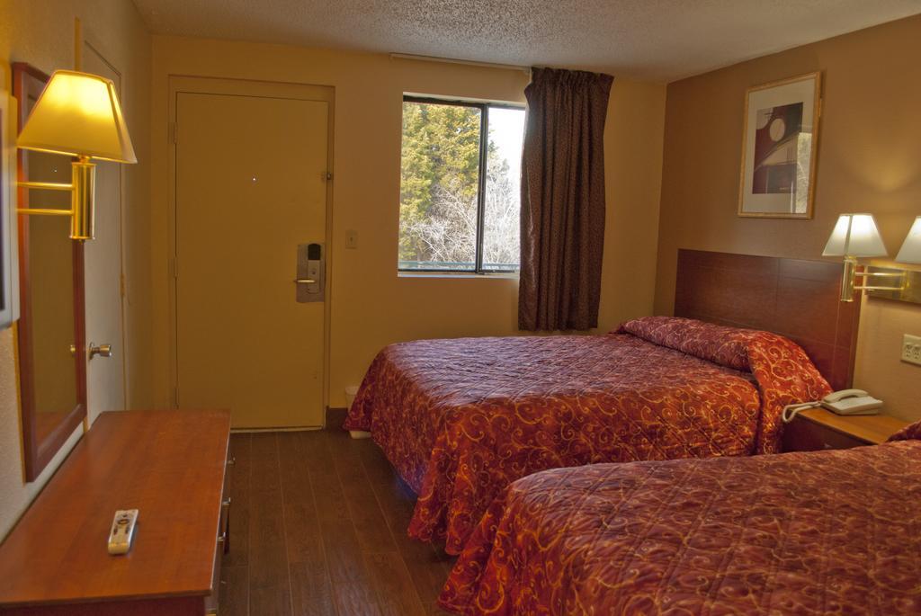 Bama Inn Huntsville Zimmer foto
