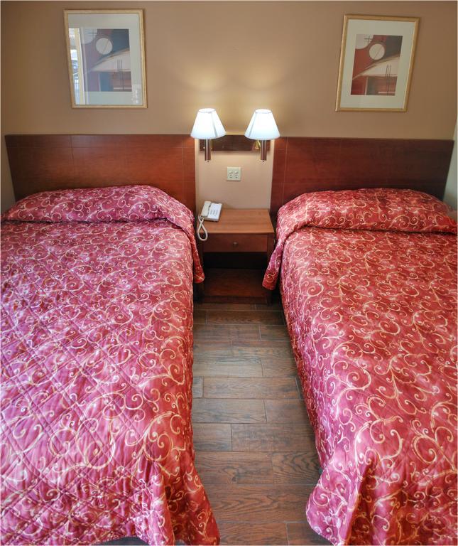 Bama Inn Huntsville Zimmer foto